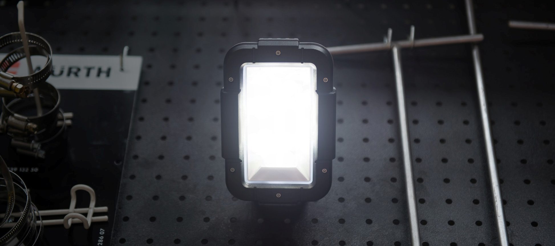 STEDI T1500 LED Arbets & Campinglampa